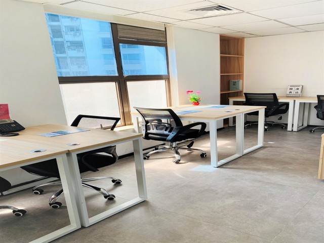 防滑炫彩玻璃多少钱